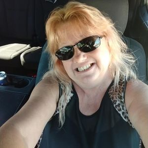 Meet your Posher, Sheri